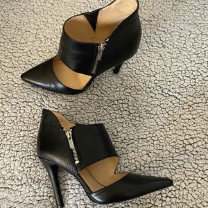 Jessica Simpson heels